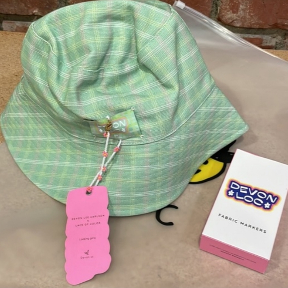 Lack Of Color X Devon Lee Carlson Reversible Bucket Hat - Picture 9 of 10